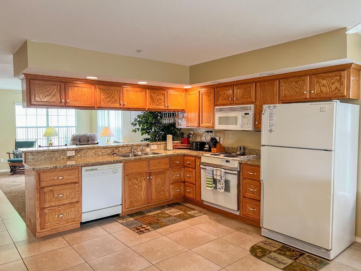 Lake Front 2Br Walk-In With Large Deck - Free Tickets Included - 79-1 Branson Exteriér fotografie