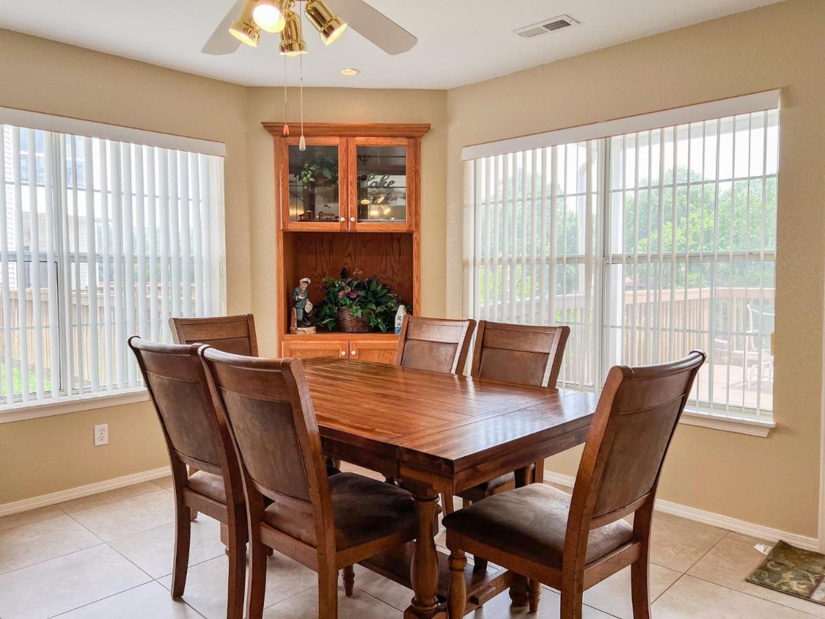 Lake Front 2Br Walk-In With Large Deck - Free Tickets Included - 79-1 Branson Exteriér fotografie