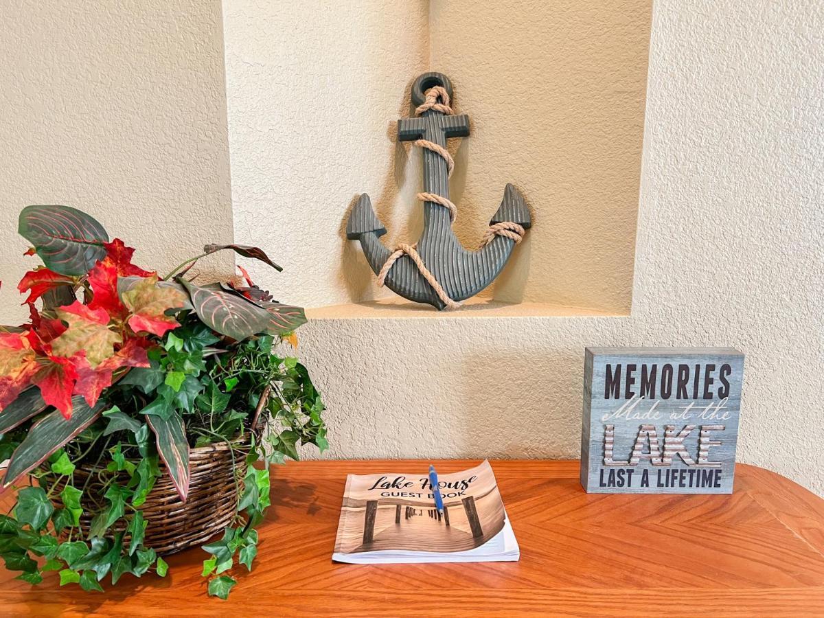 Lake Front 2Br Walk-In With Large Deck - Free Tickets Included - 79-1 Branson Exteriér fotografie